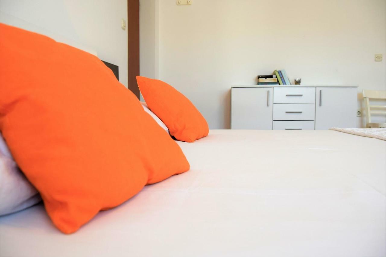 Miramar Apartments Banjol ภายนอก รูปภาพ
